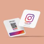 Folge uns auf Instagram Karte Square "Clean"