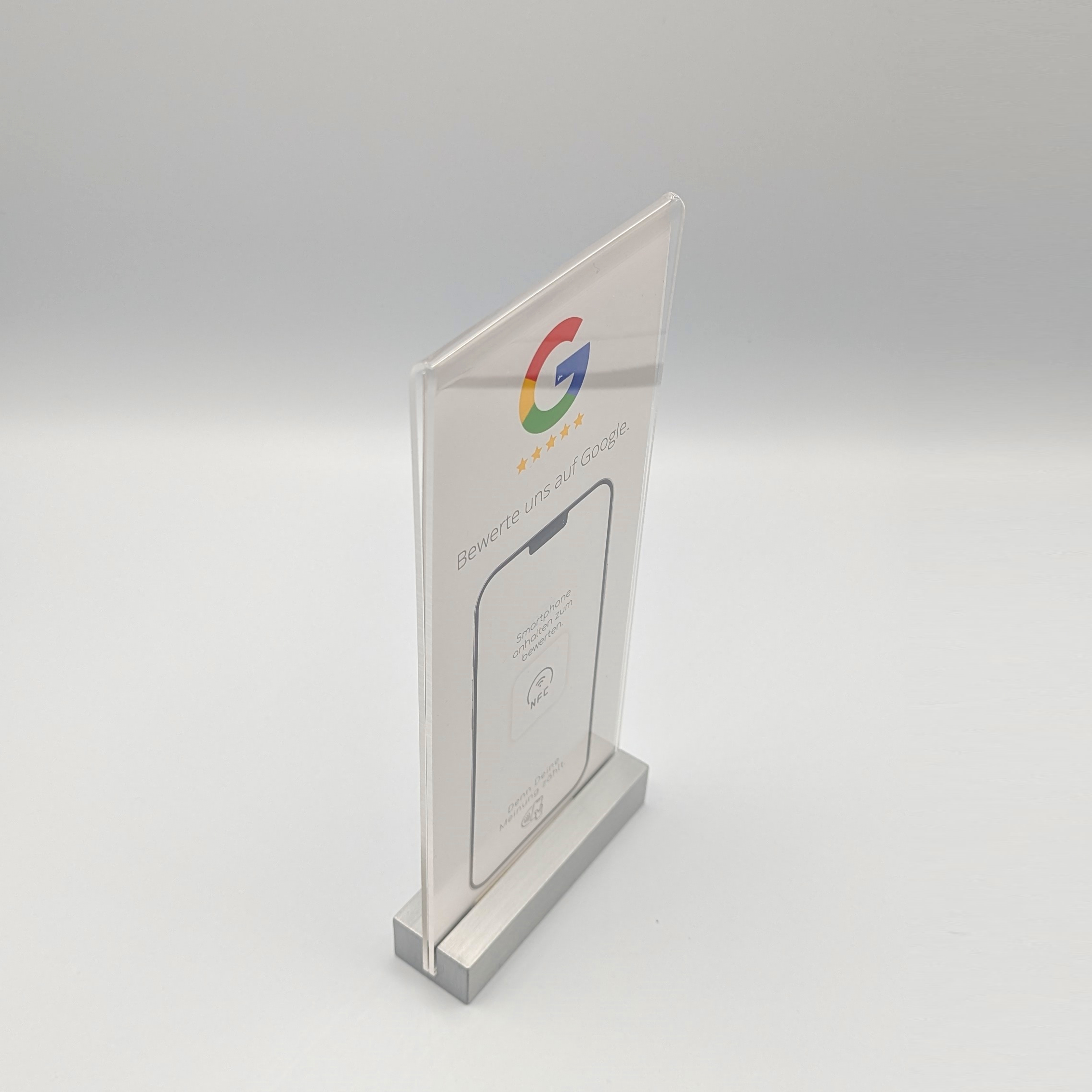 switchTAG clean - NFC Tischaufsteller mit wechselbarem Inlay
