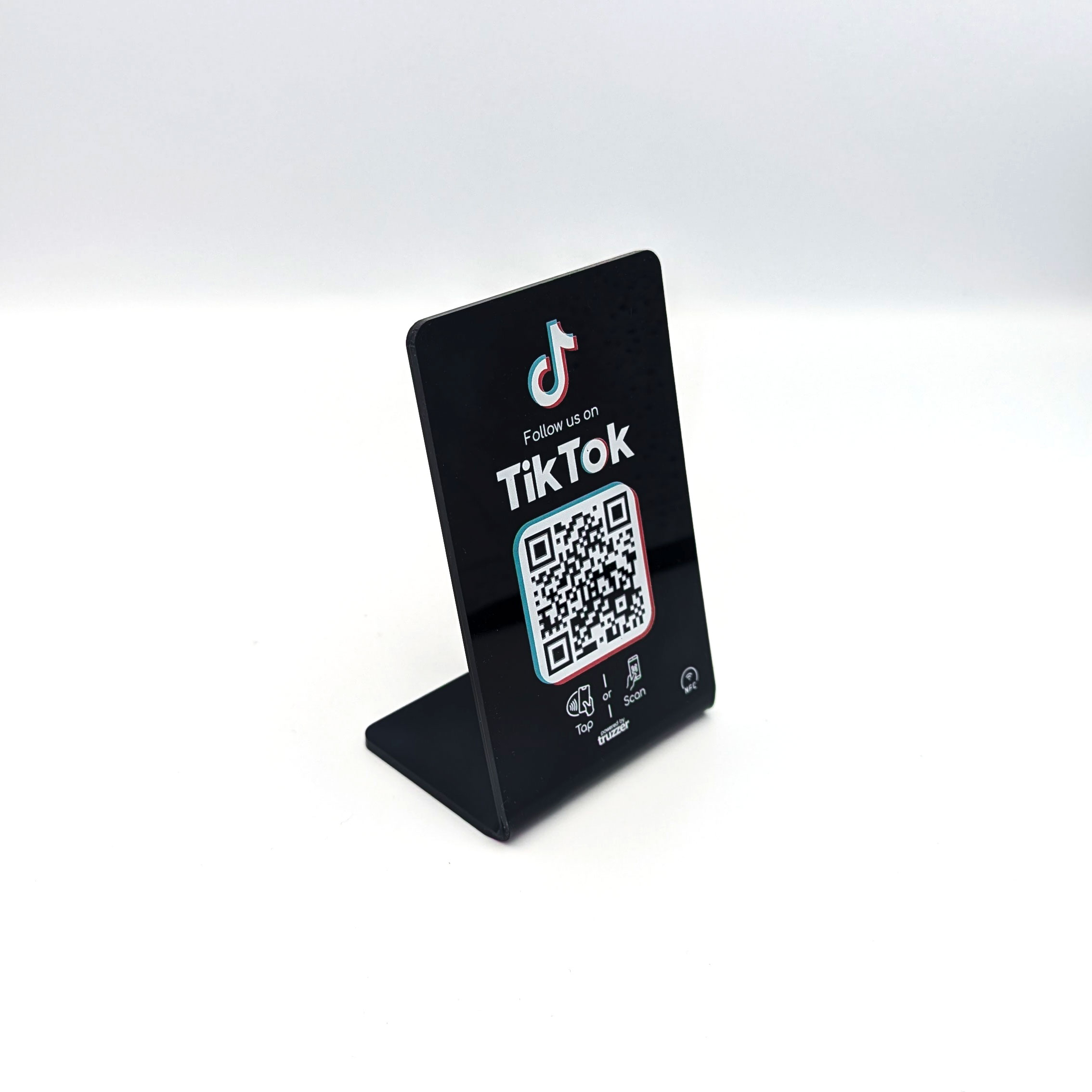 TikTok Follower NFC Tag und QR Code Tischaufsteller
